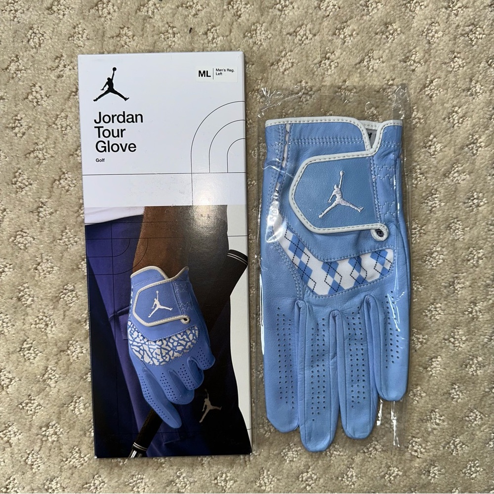 Nike Jordan Men's Tour UNC Player Issued LH Golf Glove Size M/L HJ9342-419 RARE